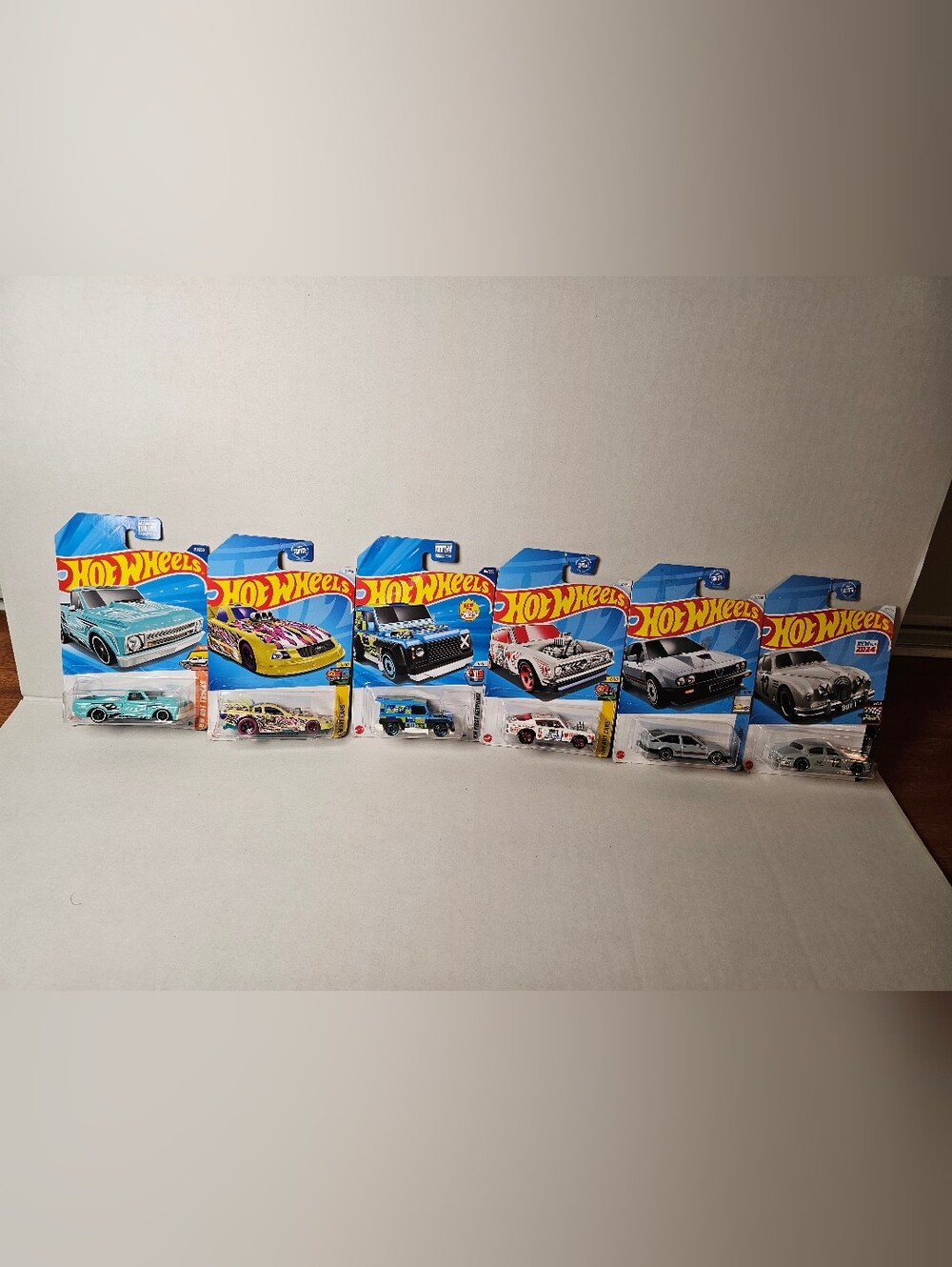 Hot Wheels Sealed Lot of 6 Cars Alfa Romeo GTV6 Jaguar MK1 Chevy C10 Mustang